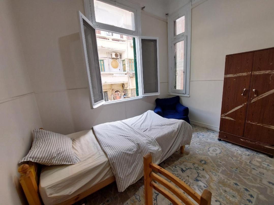 Al- Mazareta A Private Room At Shared Apartment For Men Only No Ladies Allowed غرفة خاصة في شقة مشتركة للرجال فقط ممنوع السيدات仅限男士 女士不允许 Alexandria Eksteriør billede